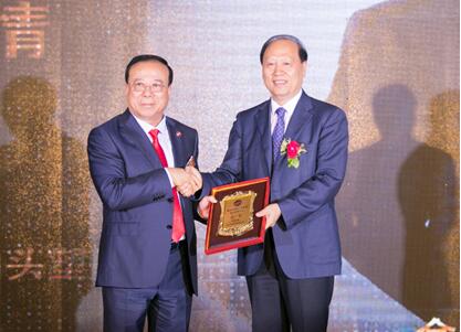 王世成2.jpg 王世成2.jpg