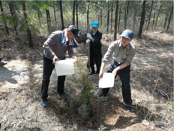 C:\Documents and Settings\Administrator\桌面\义务植树\QQ截图4.png C:\Documents and Settings\Administrator\桌面\义务植树\QQ截图4.png