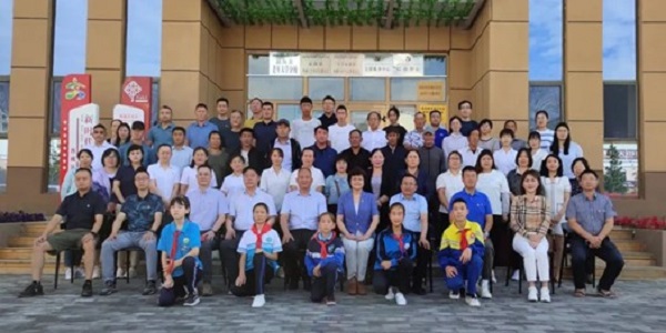 图片2.jpg 图片2.jpg